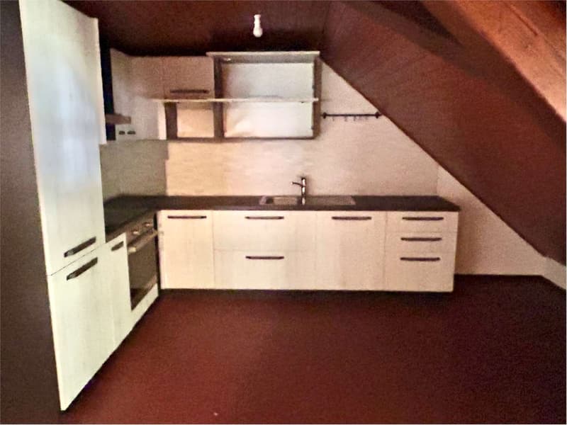 RIVA SAN VITALE: 4 MANSARDATO (5)