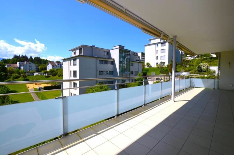 Attractive ownership apartment with a great view (2)