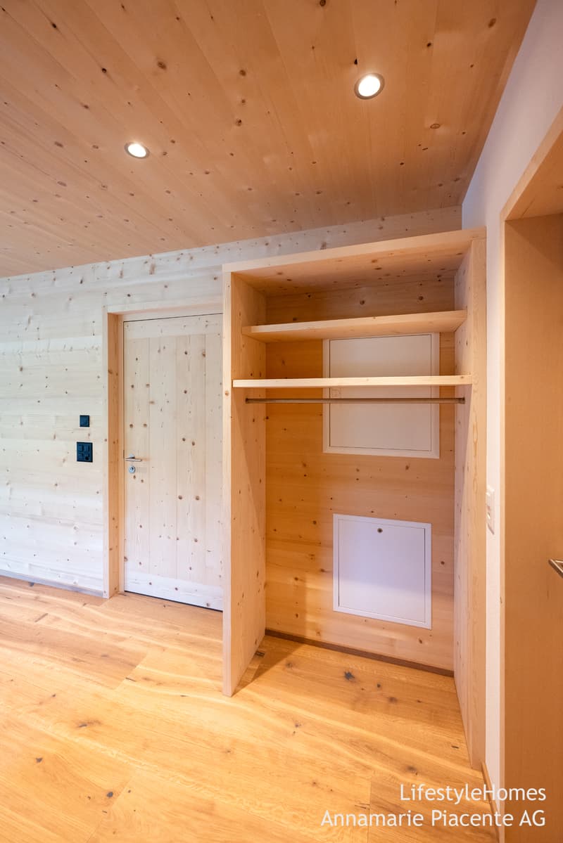 Garderobe Saas
