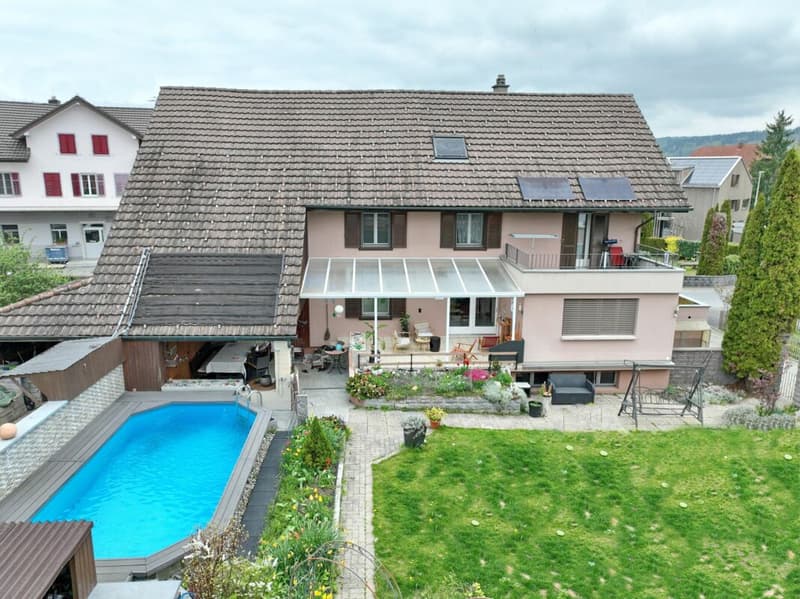 7.5 room single-family house with swimming pool (1)
