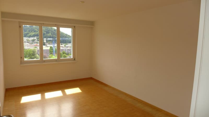 5.5 Room Single-Family House with a View (9)