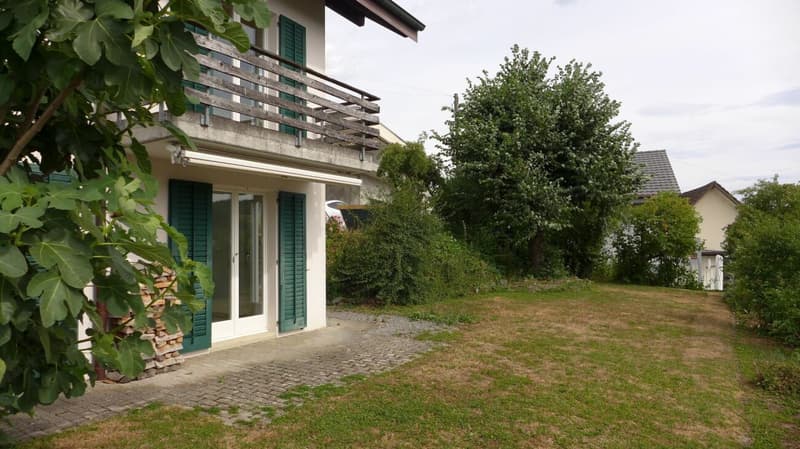 5.5 Room Single-Family House with a View (3)