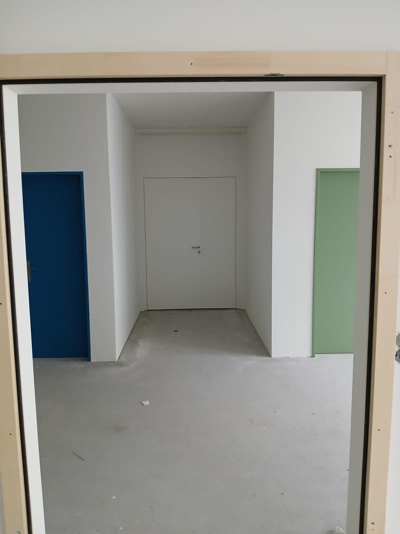 Zugang Allgemeinfläche zu Warenlift