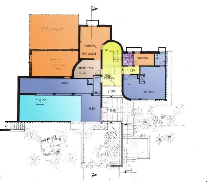 The floor plan shows a swimming pool, a cantina, a grotto, and various other rooms including a vestibio, a stendidoio, and an atrio entrata.