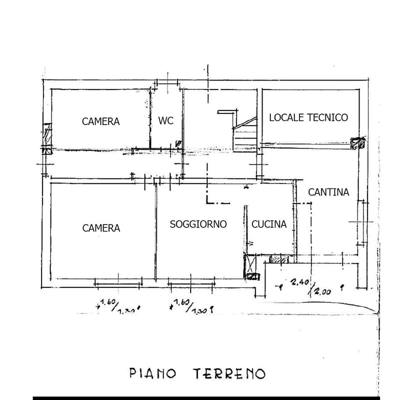 The image shows a floor plan with several rooms, including a camera room, a WC (bathroom), a technical room, a living room, and a kitchen.