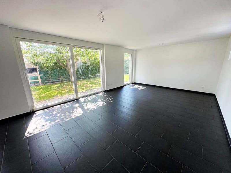 Einfamilienhaus in Stabio zu verkaufen – 4 Zimmer mit Balkon und grünem Blick (6)
