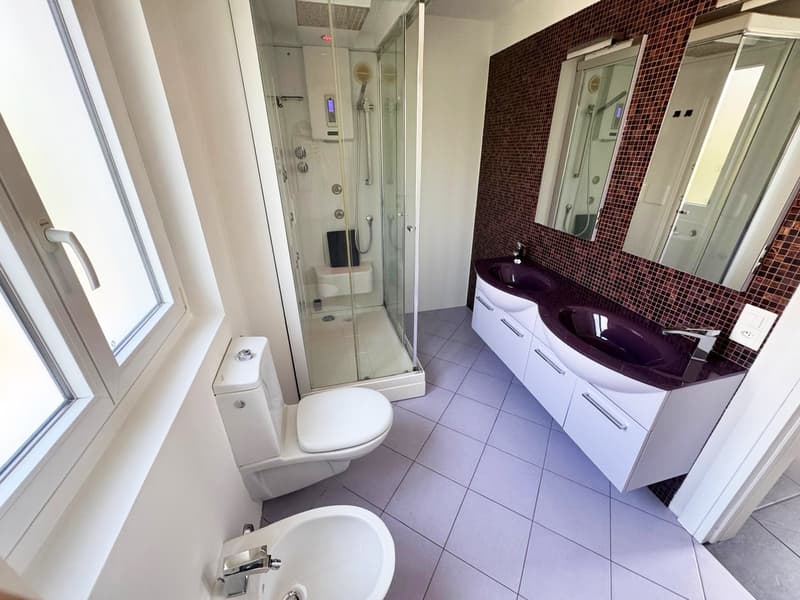 Einfamilienhaus in Stabio zu verkaufen – 4 Zimmer mit Balkon und grünem Blick (19)
