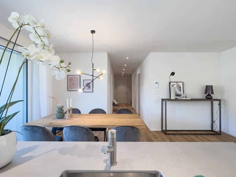 Appartamento 3.5 locali nella zona "Kreuzplatz" a Oftringen (5)