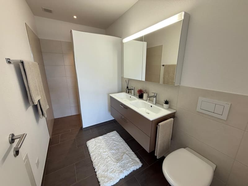 Exclusive 3.5-room apartment on the 2nd floor with a panoramic view of the greenery (8)