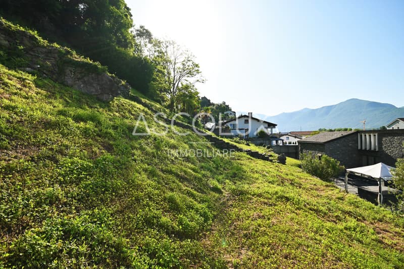 Building plot of 1,070 m2 with panoramic view (6)