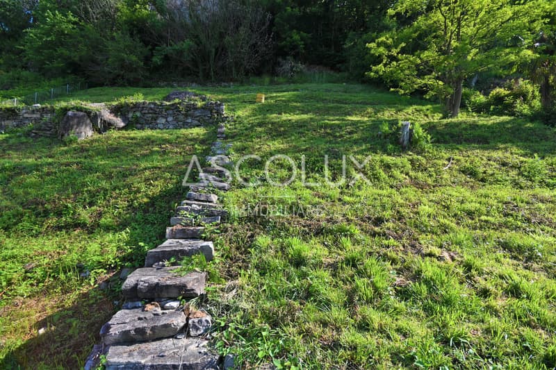 Building plot of 1,070 m2 with panoramic view (7)