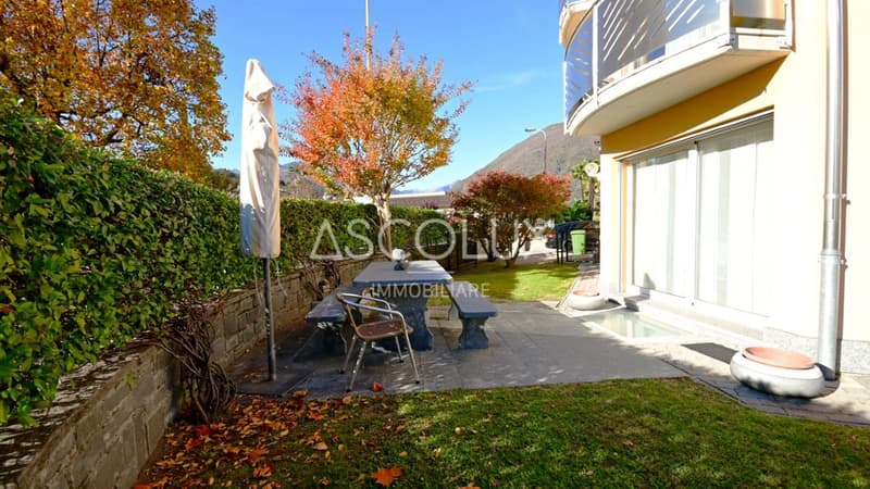 Casa bifamiliare con appartamenti di 3.5 & 4.5 locali indipendenti e grandi locali accessori-/hobby (5)