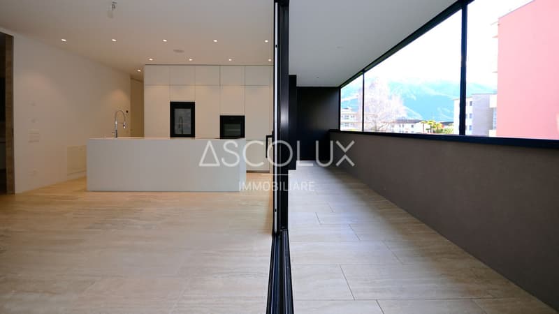 Modern 2.5-room apartment in a residence with heated outdoor pool and sauna (4)