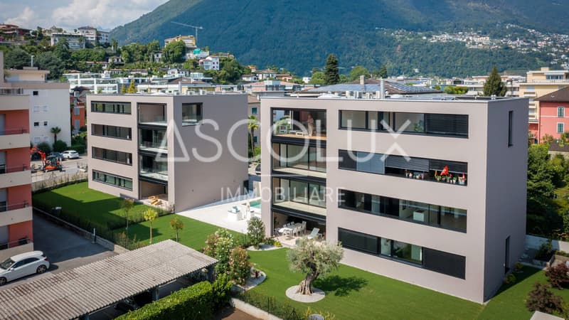 Modern 2.5-room apartment in a residence with heated outdoor pool and sauna (15)