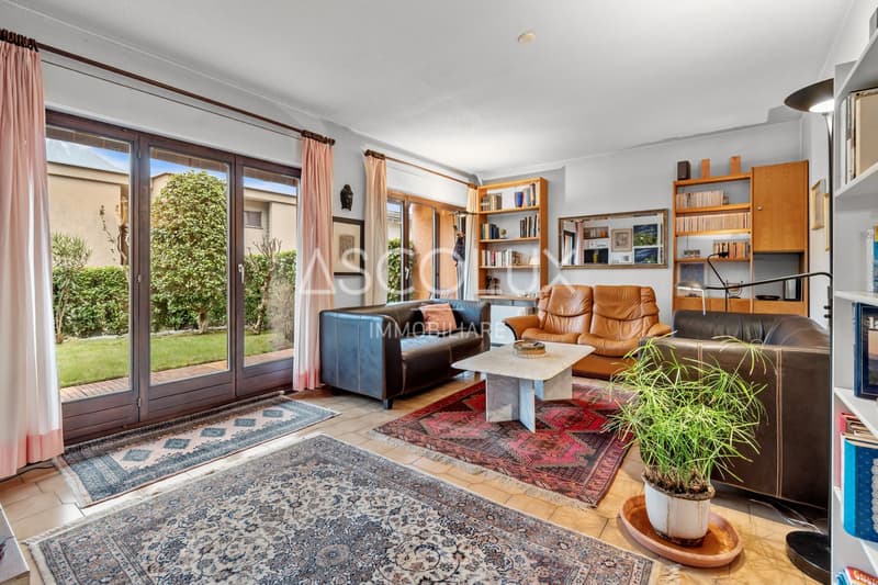5-room semi-detached house with private garden and communal outdoor pool (9)