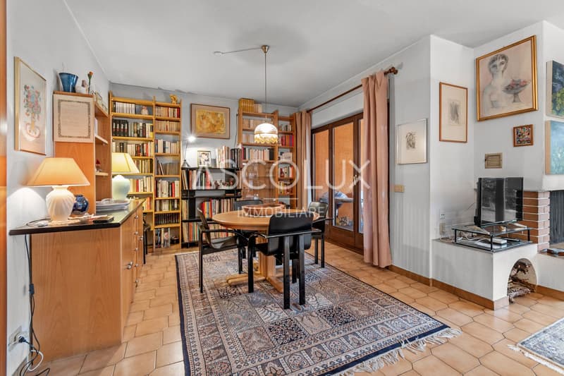 5-room semi-detached house with private garden and communal outdoor pool (12)