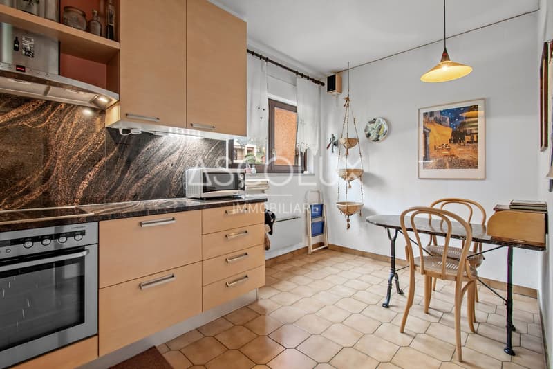 5-room semi-detached house with private garden and communal outdoor pool (14)