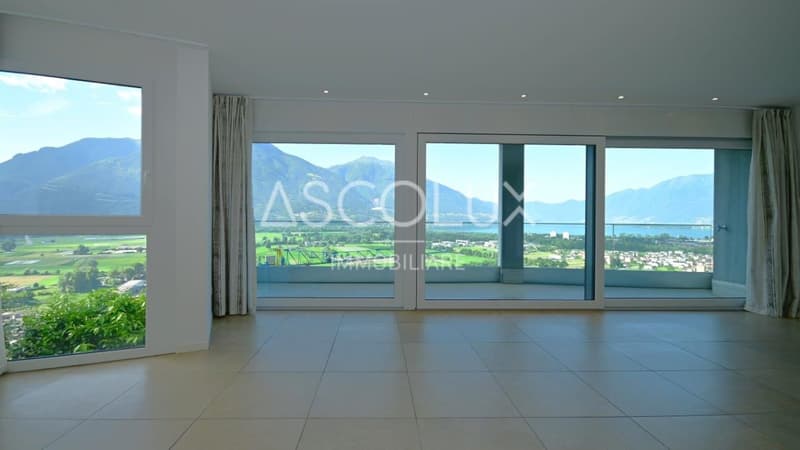3.5-room apartment with panoramic view and lake view (12)