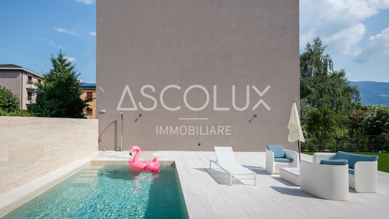 Appartement moderne de 2,5 pièces dans une résidence avec piscine extérieure chauffée et sauna (4)