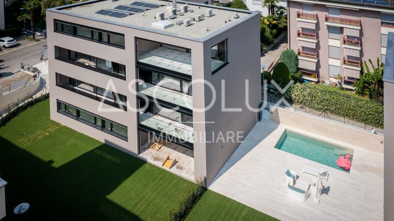 Appartement moderne de 2,5 pièces dans une résidence avec piscine extérieure chauffée et sauna (1)