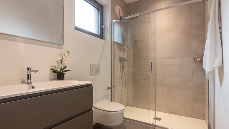 Moderne und ruhige Räume – 3.5 Zimmer mit Garten (22)