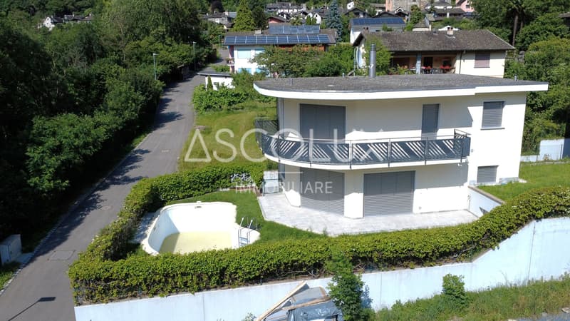 Hübsches 4.5-Zimmer-Einfamilienhaus mit Garten und Pool in ruhiger Wohnlage (4)