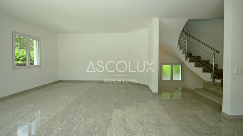 Hübsches 4.5-Zimmer-Einfamilienhaus mit Garten und Pool in ruhiger Wohnlage (18)