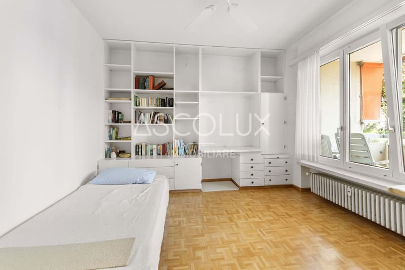 Großzügige 2.5-Zimmer-Wohnung mit Einstellhallenplatz inklusive, in einer Residenz mit Hallenbad und Sauna (5)