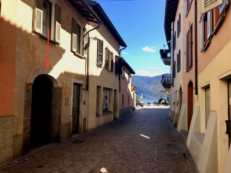 Wonderful old house in Caslano (1)