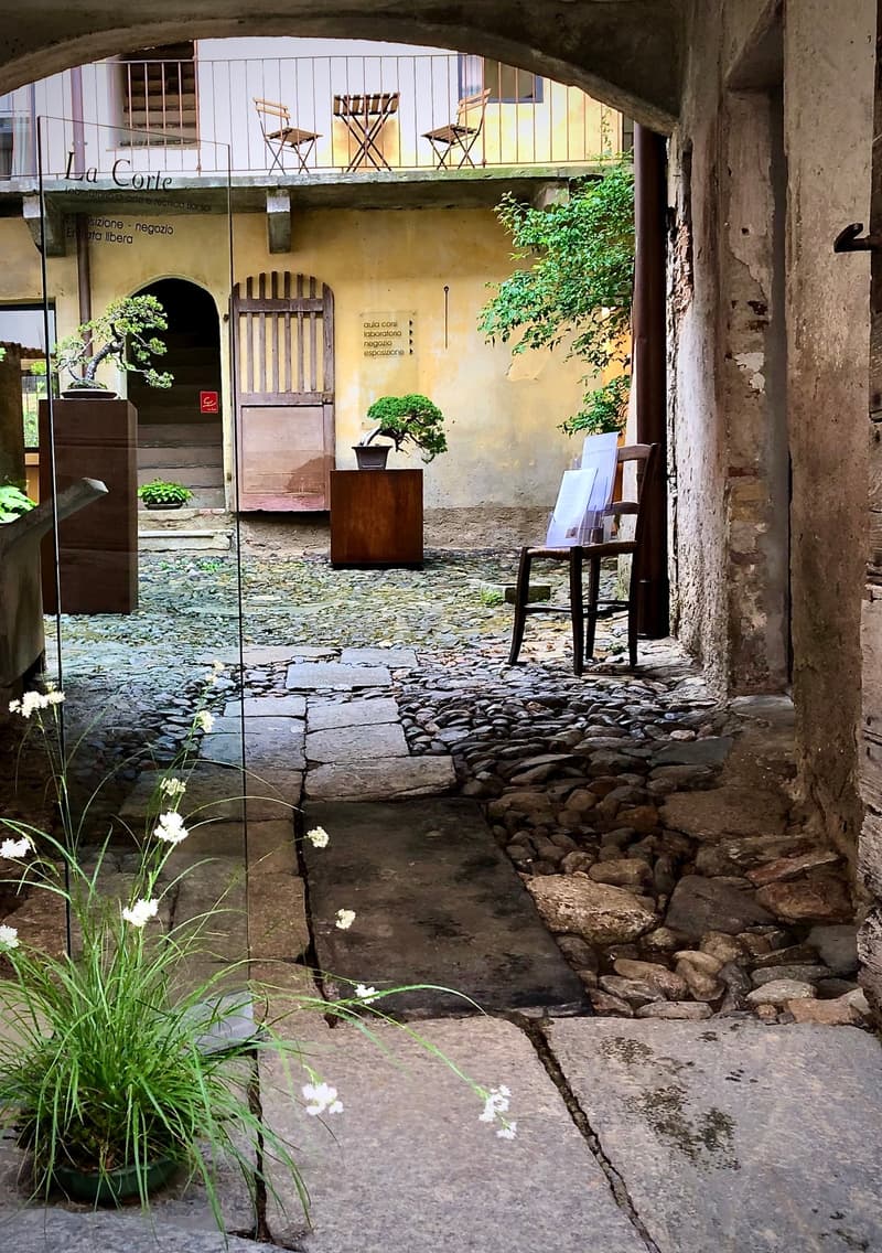Wonderful old house in Caslano (8)