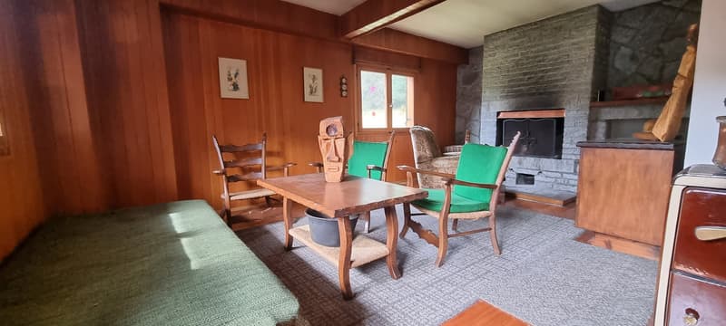 Incantevole chalet in legno, ai piedi del passo del Lucomagno (5)