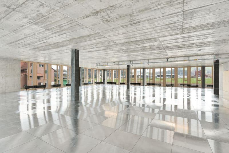 Immeuble d'affaires moderne avec caractère - espaces de différentes tailles (9)