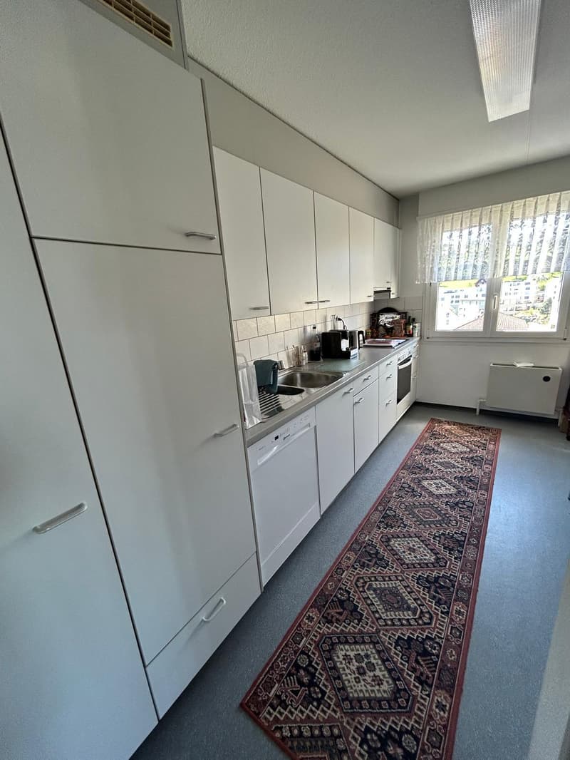 Wohngemeinschaft in 4.5-Zimmerwohnung im 8.OG mit Weitsicht in Wollerau (4)