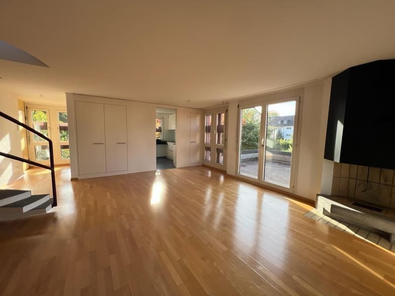Appartamento mansardato 4,5 locali in posizione centrale ad Aarau (2)