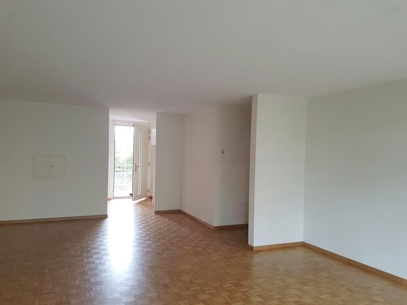 Attractive 3.5-room apartment in beautiful Neunkirch! (8)