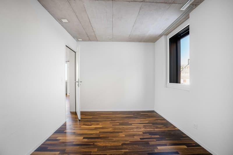 Appartement lumineux 2.5 pièces avec cuisine moderne et espace de séjour privé (7)