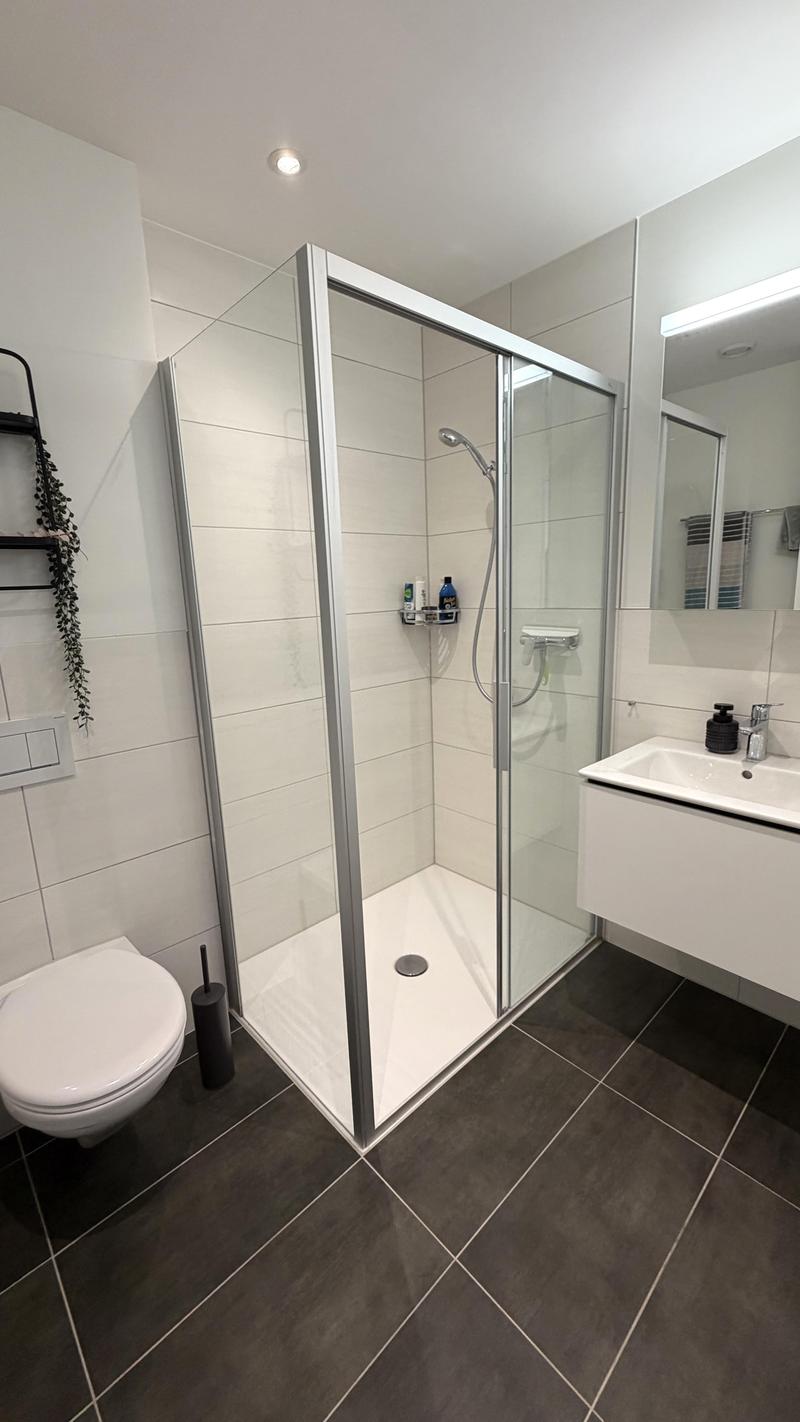 Bel appartement de 4,5 pièces lumineux à louer à Kloten (6)