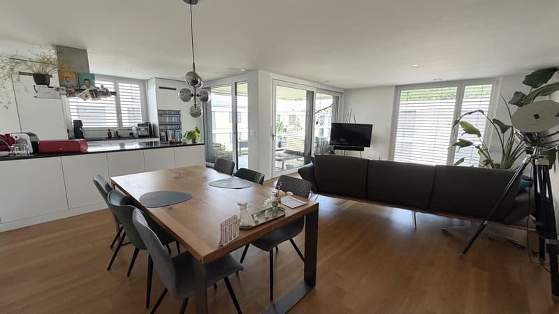 Bel appartement de 4,5 pièces lumineux à louer à Kloten (3)