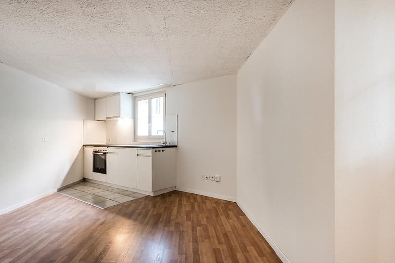 Compact, près de la ville - parfait pour les ménages d'une personne (4)