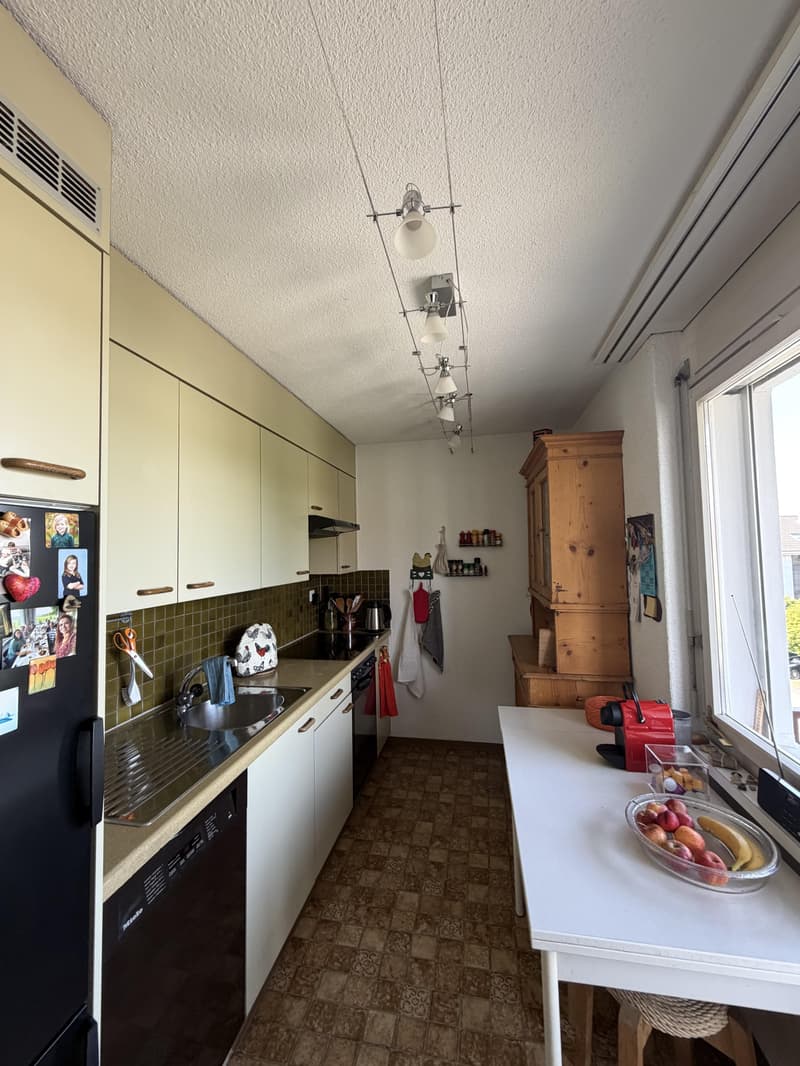Charming 6.5 room apartment in Brüttisellen / Limited until 30.11.2027 (3)