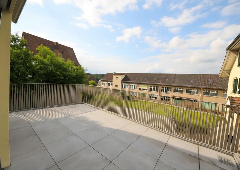Appartamento moderno 2.5 locali con ampio balcone a Thayngen! (7)