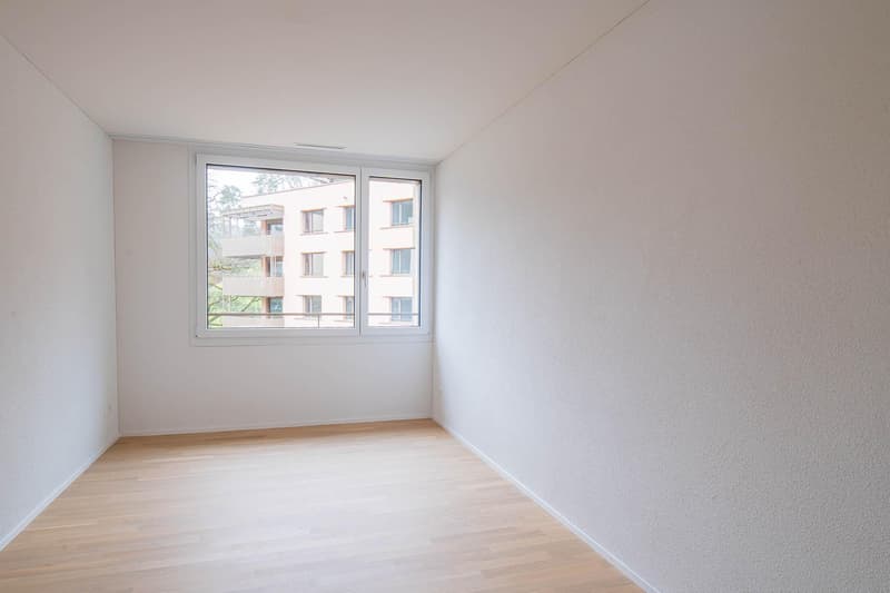 Between City and Nature - 2.5-Room New Apartment in Breitipark! (5)