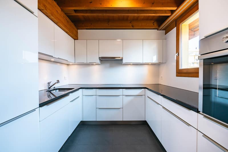 Spacious 5.5-room apartment in the popular Herblinger quarter (2)