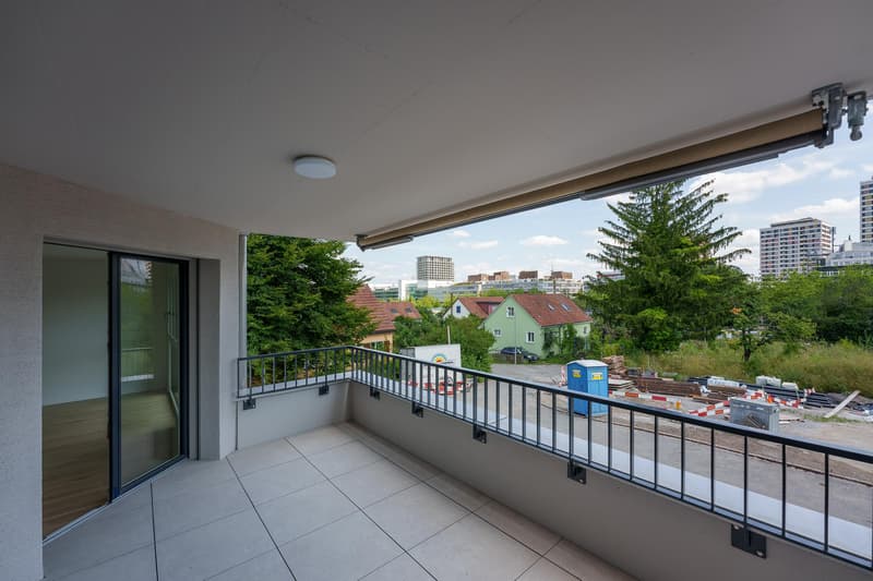 Vivere in modo moderno a Zürich-Seebach - appartamento di 3,5 locali luminoso con balcone (8)