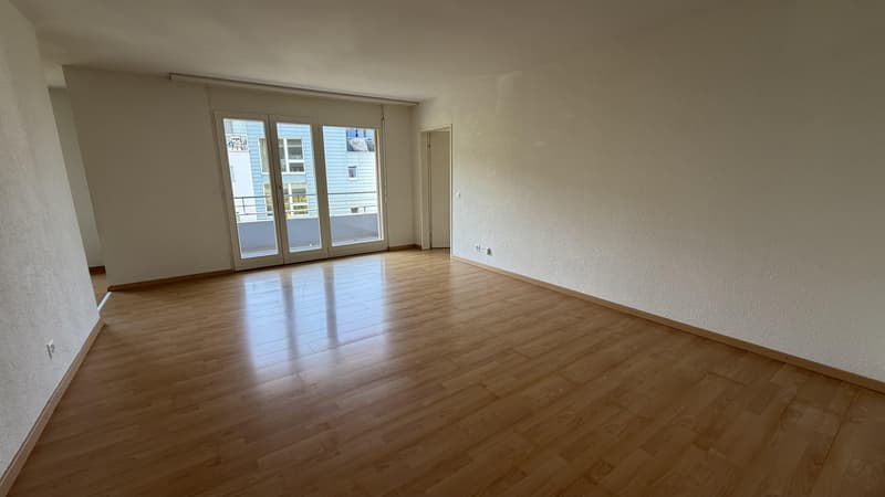 Befristet bis 30.09.2027 / 5.5 Zimmerwohnung in Tann (4)