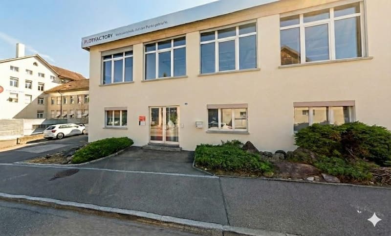 Vielseitige Gewerbefläche Ideal für Büro, Werkstatt, Hobby (1)