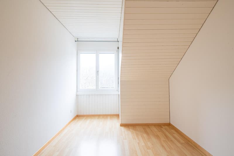 Bahnhofstrasse 85 - 4.5 Zimmerwohnung in Feuerthalen (4)