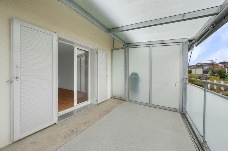 helle 3 Zimmer-Wohnung in Oberuzwil zu vermieten (9)