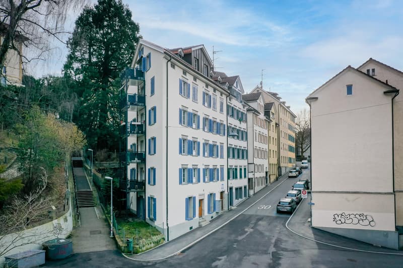 Wohnen über den Dächern der Stadt mit Balkon zum Verlieben (1)