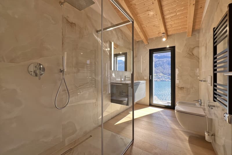 SPLENDID 7.5-ROOM VILLA WITH DREAMY VIEW IN VICO MORCOTE (5)